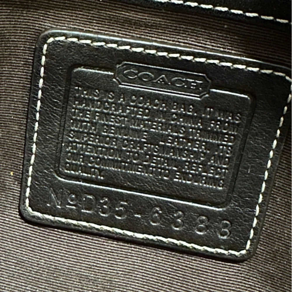 Authentic Coach Tote in Brown - Picture 8 of 15
